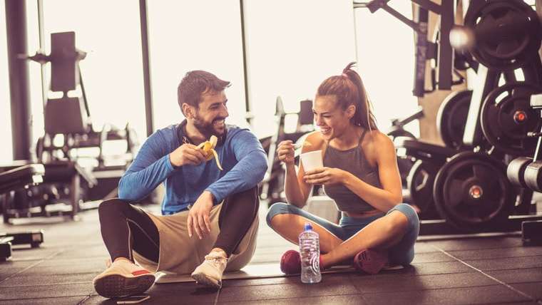 Wat te eten voor en na het sporten voor optimale resultaten!